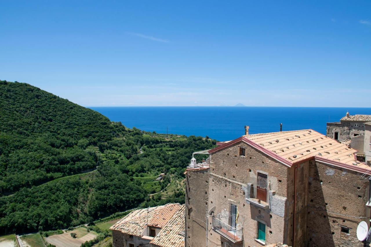 Palazzo Del Diplomatico Villa Belmonte Calabro Exterior photo