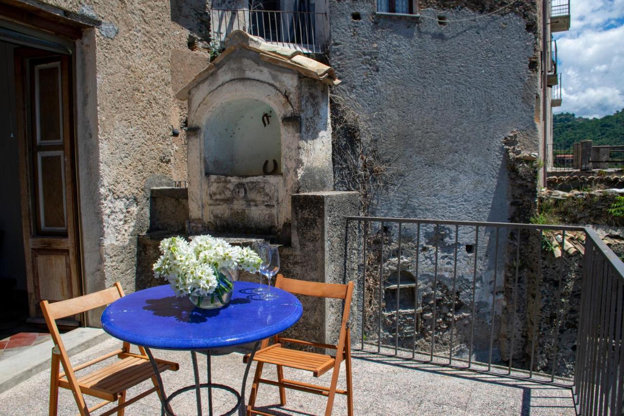 Palazzo Del Diplomatico Villa Belmonte Calabro Exterior photo