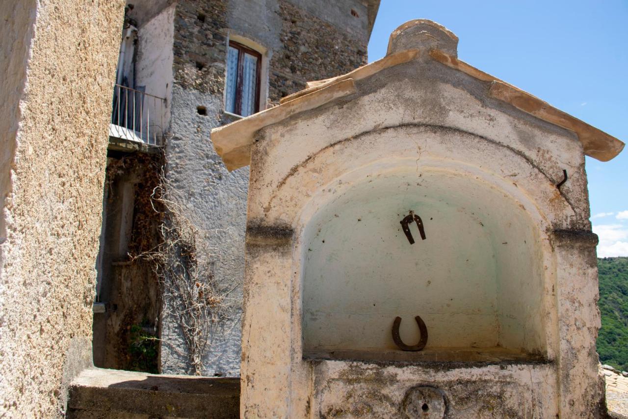 Palazzo Del Diplomatico Villa Belmonte Calabro Exterior photo